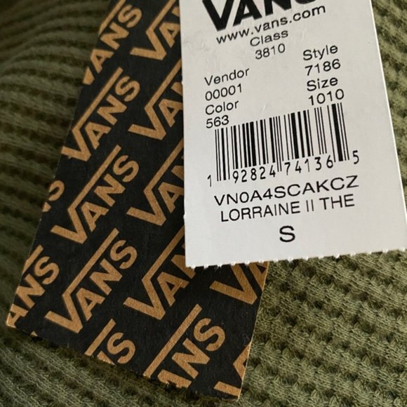 VANS WOMEN’S Size VN0A4SCAKCZ LORRAINE LONG SLEEVE THERMAL TOP LOGO Green Cotton - Picture 4 of 11